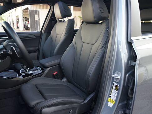 Used 2024 BMW X3 sDrive30i w/ Convenience Package w/ZPA RWD image 3