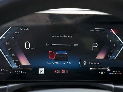 Used 2024 BMW 330i Sedan image 25