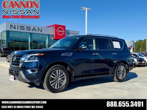 Used 2024 Nissan Armada SL w/ Captain's Chairs Package image 1