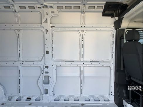 Used 2025 RAM ProMaster 2500 w/ Safety Group FWD image 13