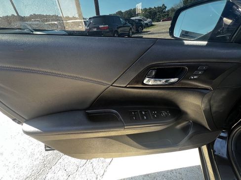 Used 2014 Honda Accord EX-L image 17
