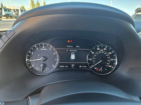 Used 2024 INFINITI QX80 Sensory RWD image 24
