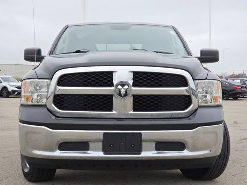 Used 2019 RAM 1500 Classic SLT image 12