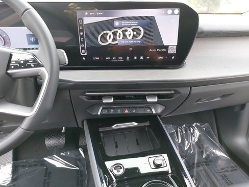 New 2026 Audi Q3 quattro 2.0T AWD/4WD image 21