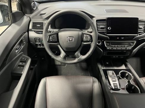 New 2026 Honda Ridgeline Black Edition image 16