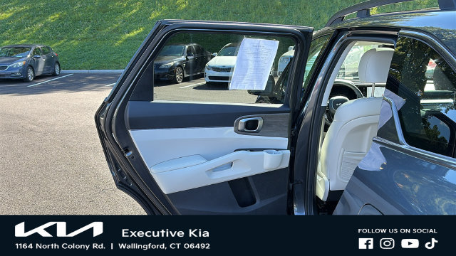 Certified 2023 Kia Sorento X-Line EX AWD/4WD image 23