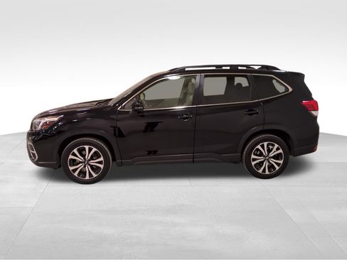 Used 2021 Subaru Forester Limited image 7