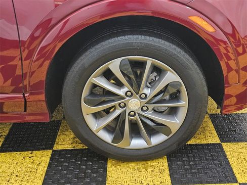 Used 2023 Buick Encore GX Select w/ Sport Touring Package image 9