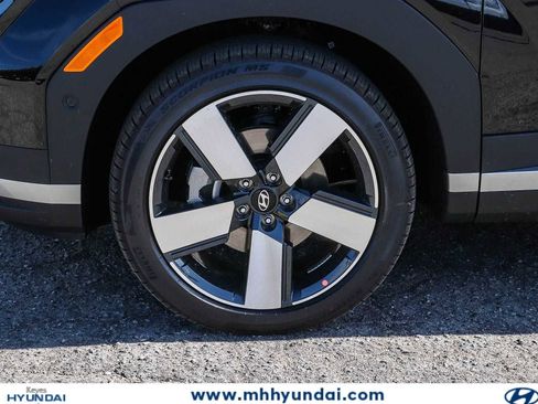New 2026 Hyundai Santa Fe Limited AWD/4WD image 9