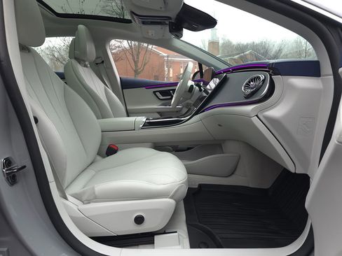 Used 2024 Mercedes-Benz EQE 350+ Sedan w/ AMG Line Exterior Package image 21