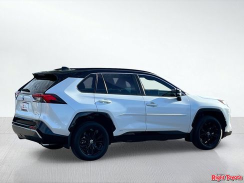 Certified 2024 Toyota RAV4 XSE w/ Advanced Technology Package AWD/4WD image 7