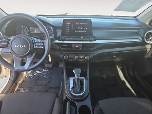Used 2023 Kia Forte LXS FWD image 10