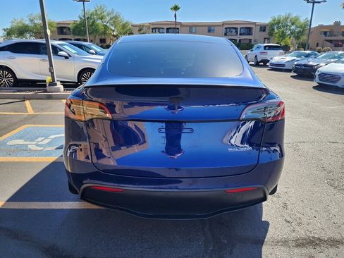 Used 2022 Tesla Model Y Performance AWD/4WD image 4