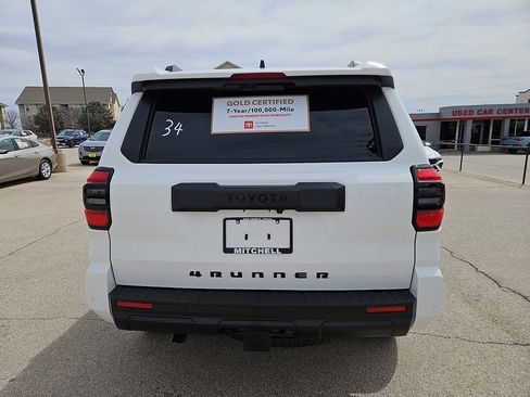 Certified 2026 Toyota 4Runner TRD Off-Road image 4