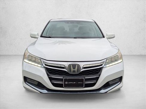 Used 2014 Honda Accord Plug-In Sedan image 2