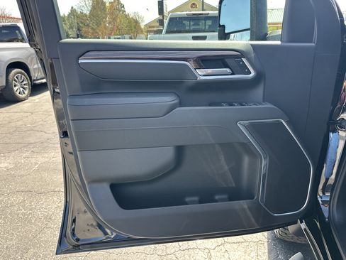 New 2026 Chevrolet Silverado 2500 LT w/ Trail Boss Package AWD/4WD image 12