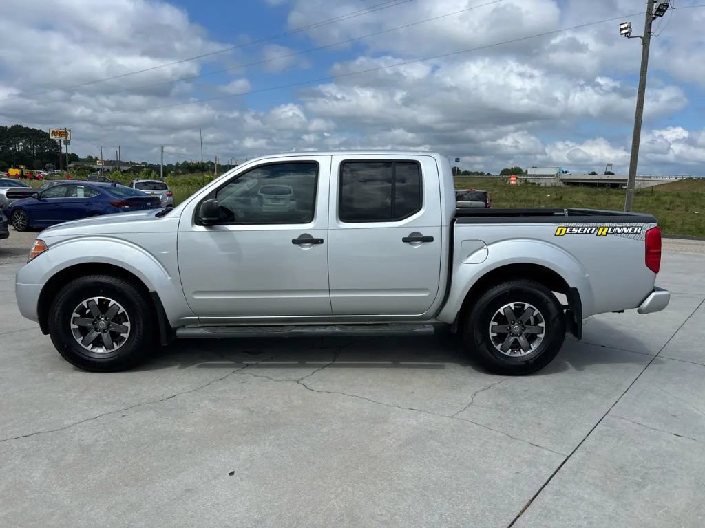 Used 2018 Nissan Frontier SV RWD image 7