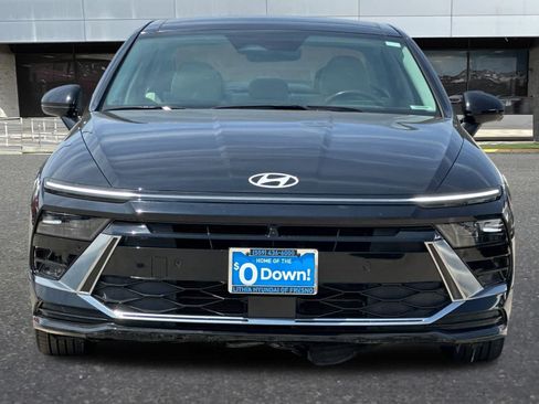 Used 2024 Hyundai Sonata Limited FWD image 11