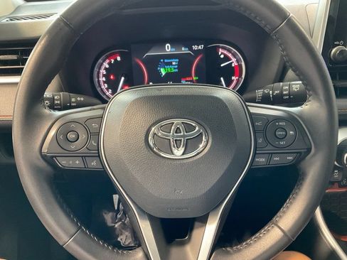 Used 2024 Toyota RAV4 Adventure AWD/4WD image 11