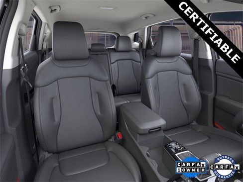 Certified 2025 Kia Sportage EX image 15