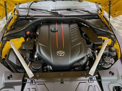 Used 2021 Toyota Supra Premium w/ Driver Assist Package image 28