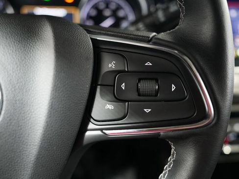 Used 2023 Buick Encore GX Select w/ Sport Touring Package AWD/4WD image 25
