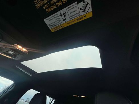 Used 2021 Toyota Highlander XSE image 35