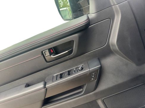 Used 2025 Toyota Sequoia TRD Pro AWD/4WD image 20