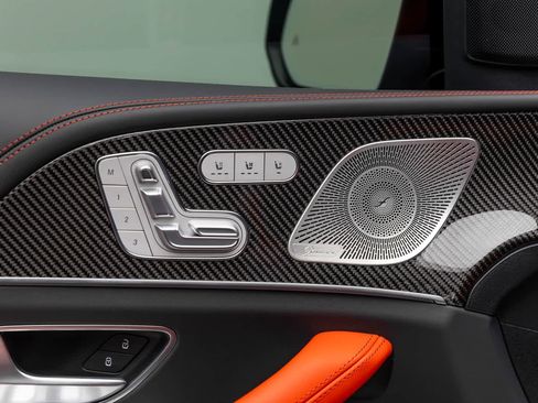 Used 2025 Mercedes-Benz GLE 63 AMG S image 29