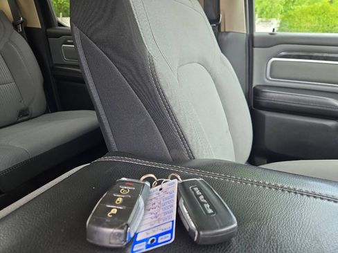 Used 2019 RAM 1500 Big Horn AWD/4WD image 30