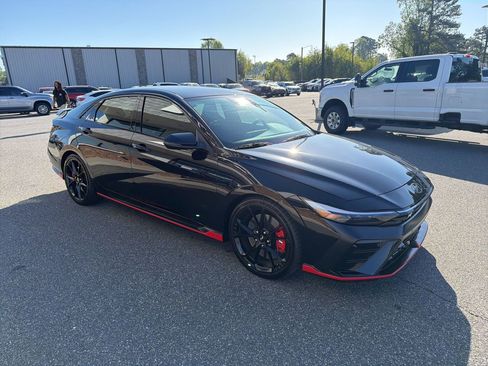 Used 2025 Hyundai Elantra N image 9