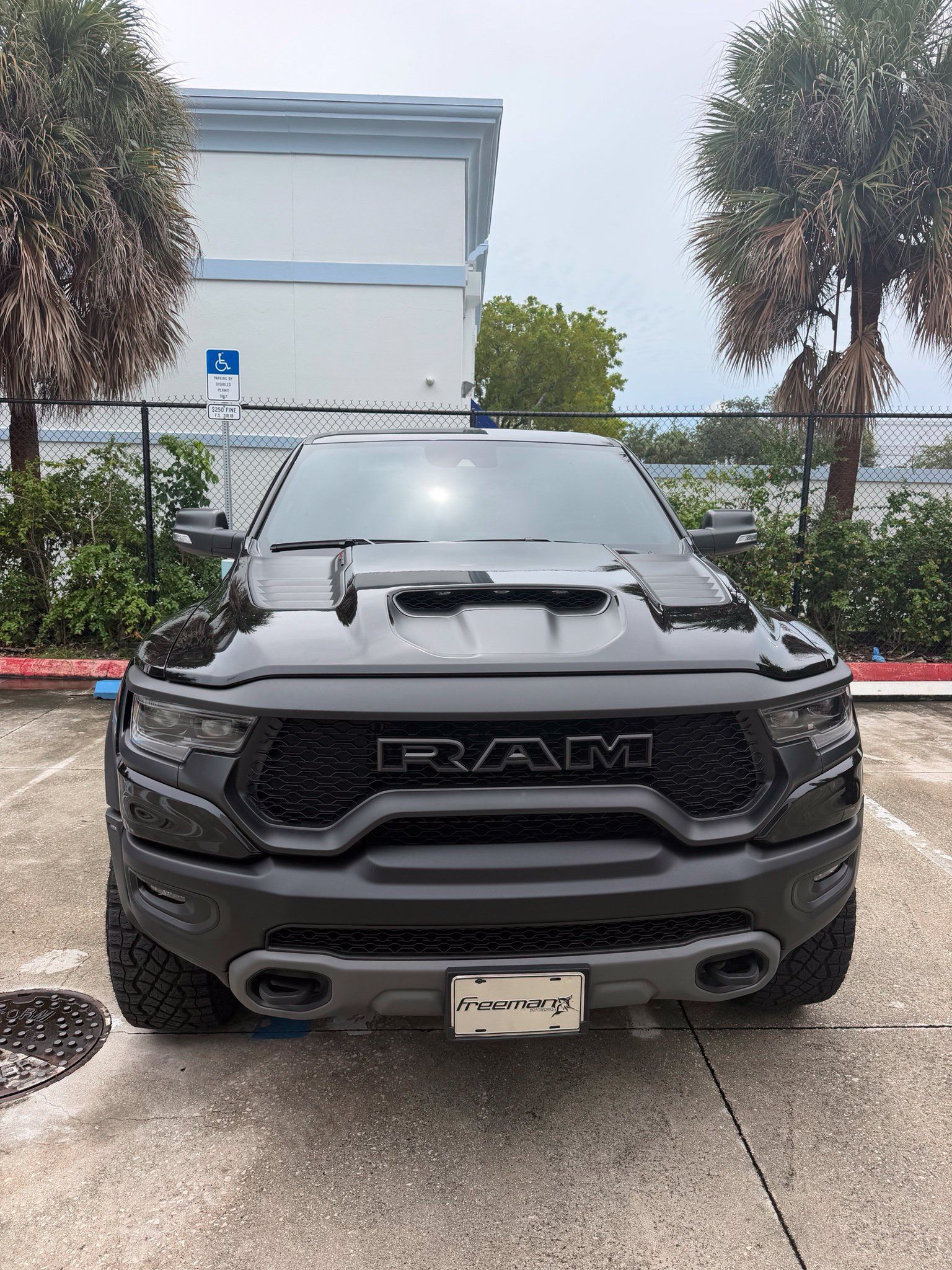 Used 2022 RAM 1500 TRX w/ TRX Level 1 Equipment Group AWD/4WD image 2