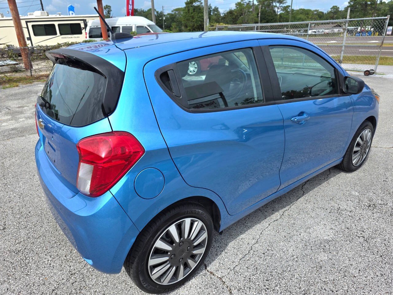 Used 2017 Chevrolet Spark LS FWD image 4