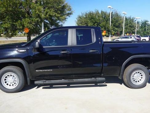 New 2026 GMC Sierra 1500 Pro image 10