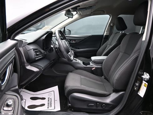 Used 2023 Subaru Outback Premium AWD/4WD image 9