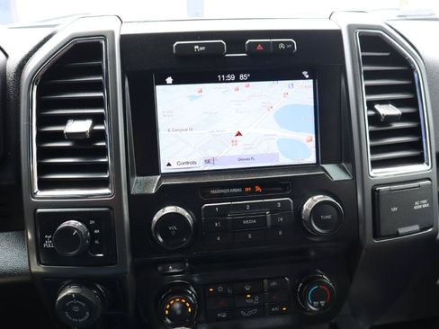 Used 2017 Ford F150 XLT w/ Equipment Group 302A Luxury AWD/4WD image 25