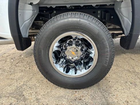 New 2026 Chevrolet Silverado 3500 LT w/ All Star Edition AWD/4WD image 9