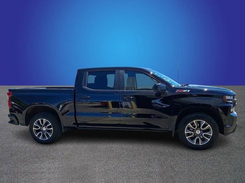 Used 2021 Chevrolet Silverado 1500 RST AWD/4WD image 3