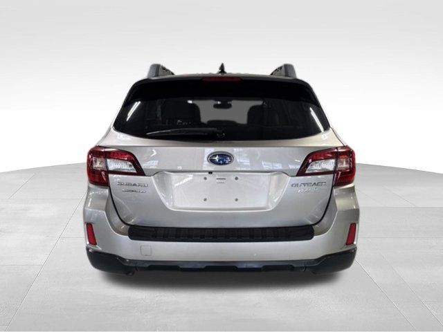Used 2016 Subaru Outback 2.5i Limited AWD/4WD image 4