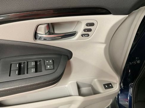 Certified 2017 Honda Pilot Touring image 36