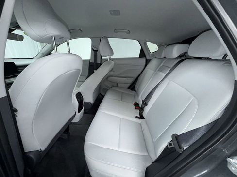 Used 2025 Hyundai Kona SEL AWD/4WD image 3