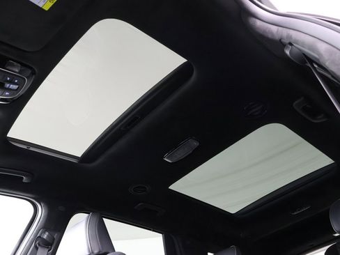 Certified 2025 Hyundai Palisade Calligraphy image 24