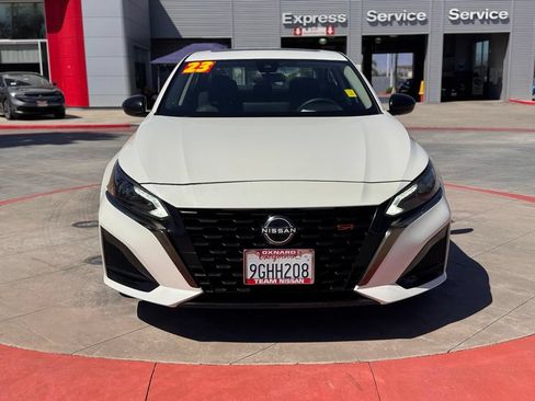 Certified 2023 Nissan Altima 2.5 SR w/ SR Premium Package AWD/4WD image 3