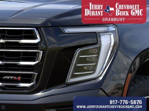 New 2026 GMC Yukon AT4 AWD/4WD image 12