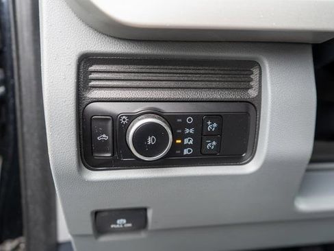 Used 2023 Ford F250 XLT AWD/4WD image 19