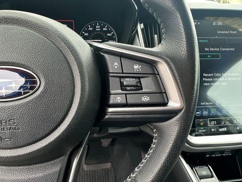 Used 2023 Subaru Outback Premium image 29