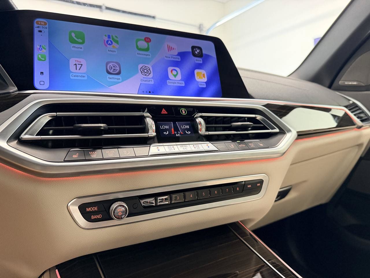 Used 2019 BMW X5 xDrive40i w/ Executive Package AWD/4WD image 49