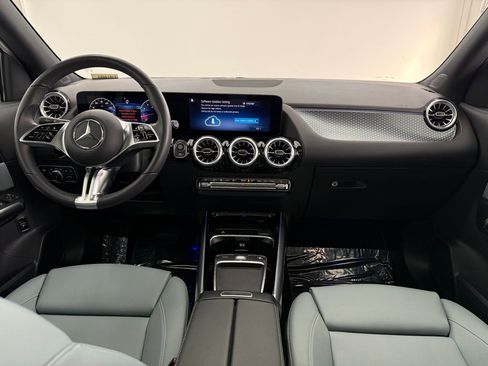 Used 2026 Mercedes-Benz GLA 250 image 14