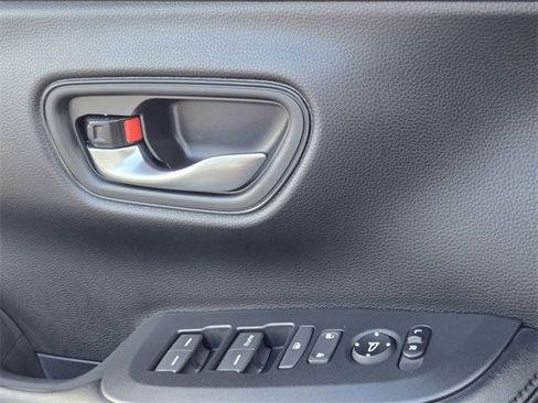 New 2026 Honda HR-V LX image 16