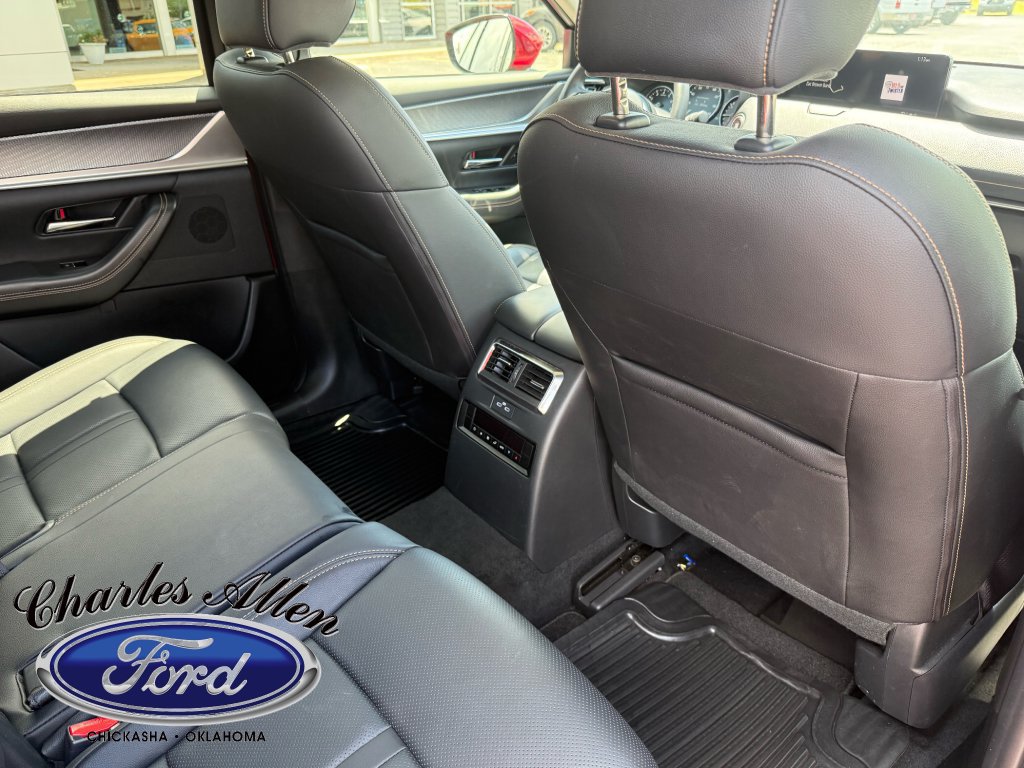Used 2025 MAZDA CX-90 3.3 Turbo w/ Preferred Package AWD/4WD image 16